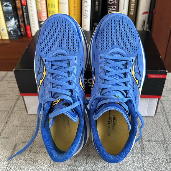 Saucony Endorphin Speed 3, Women’s 9, Horizon Blue/Gold - Picture 3 of 12